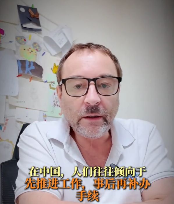 星光熠熠，大罗、卡卡、卡洛斯、博格巴等球星现场观战巴西vs摩洛哥